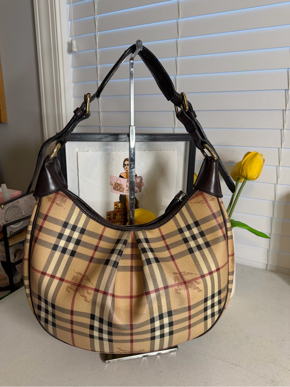 Burberry Haymarket Check Hobo Shoulder Bag Authenticated Classic Nova Check